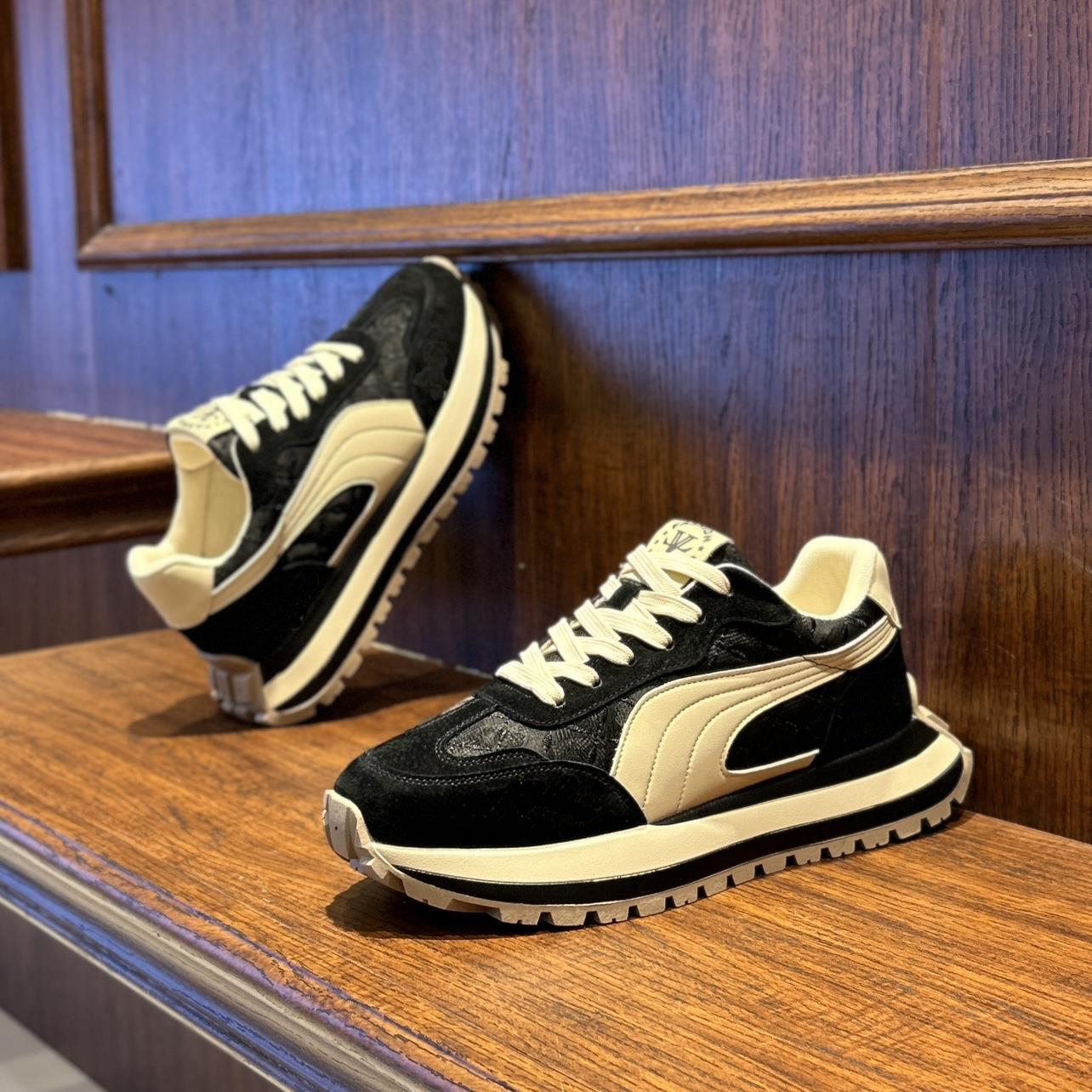 Men's Sneakers Four Seasons Ne - đánh giá và giá Outdoor Sport With Sticks
